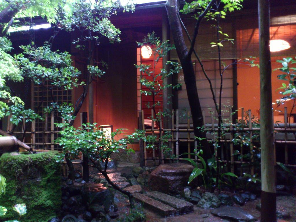 Отель Gion Yoshiima Киото Экстерьер фото